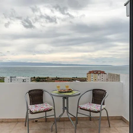 Apartment Triple Side Sea View Split